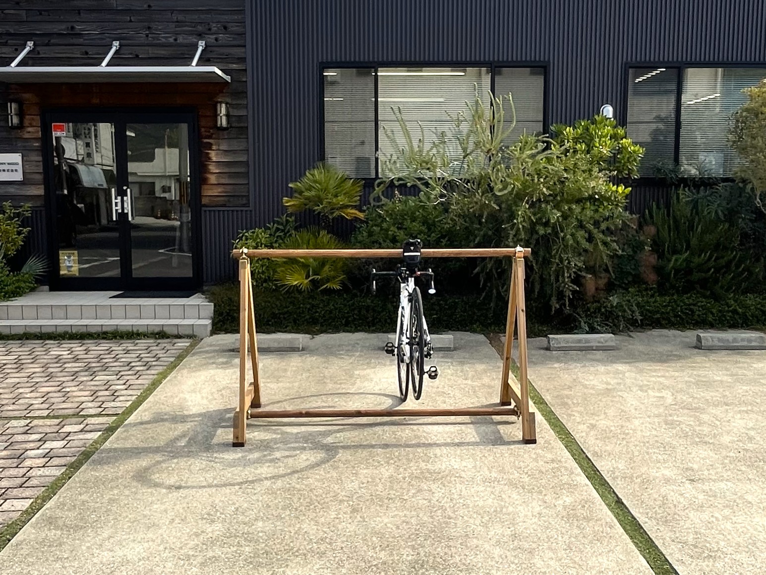 木製バイクラック サイクルスタンド
